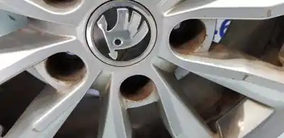 Автозапчастина б/у шина для skoda octavia combi (5e5) ambition посилання на oem iam 5e0601025b  