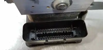 Peça sobressalente para automóvel em segunda mão abs por bmw serie 1 berlina (e81/e87) 2.0 120d referências oem iam 677221301  