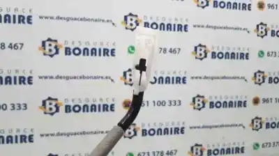 Peça sobressalente para automóvel em segunda mão fechadura da porta traseira esquerda por bmw serie 1 berlina (e81/e87) 2.0 120d referências oem iam 7167075  