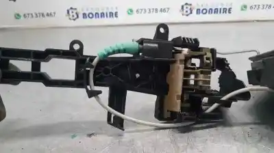 Peça sobressalente para automóvel em segunda mão fechadura da porta traseira esquerda por bmw serie 1 berlina (e81/e87) 2.0 120d referências oem iam 7167075  