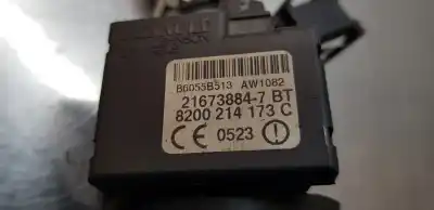 Peça sobressalente para automóvel em segunda mão canhão de ignição por renault clio iii luxe privilege referências oem iam 8200214173c  