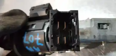 Peça sobressalente para automóvel em segunda mão canhão de ignição por renault clio iii luxe privilege referências oem iam 8200214173c  