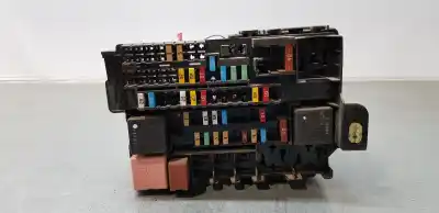 Pièce détachée automobile d'occasion BOÎTES À FUSIBLES pour RENAULT LAGUNA III  Références OEM IAM 8200393836D  