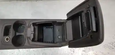 Автозапчастина б/у центральний подлокник для ford focus lim. (cb8) trend посилання на oem iam bm51a045h92agw  