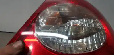 Second-hand car spare part right tailgate light for renault clio ii fase ii (b/cb0) authentique oem iam references 8200071414  