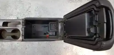 Автозапчасти б/у центральный подлокотник за mitsubishi outlander (cw0) 2.0 di-d invite ссылки oem iam 8011a165xa  