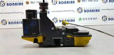 Recambio de automóvil de segunda mano de CERRADURA PUERTA TRASERA DERECHA para VOLVO XC90  referencias OEM IAM 30699756  
