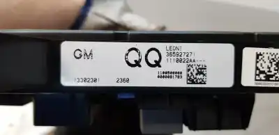 Pezzo di ricambio per auto di seconda mano scatola relè/fusibili per opel astra j lim. cosmo riferimenti oem iam 13302301  