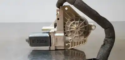 Pezzo di ricambio per auto di seconda mano motore alzacristalli anteriore destro per skoda superb combi (3t5) active riferimenti oem iam 8k0959802a  