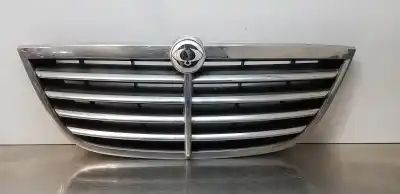 Автозапчастина б/у передня решіта для ssangyong rodius xdi посилання на oem iam 7945021500