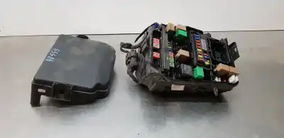 Pièce détachée automobile d'occasion Boîtes à Fusibles pour KIA CARENS ( ) Concept Références OEM IAM 91320A4730  