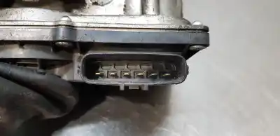 Peça sobressalente para automóvel em segunda mão borboleta de admissão por kia carens ( ) attract referências oem iam 351002b300  