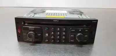Pezzo di ricambio per auto di seconda mano IMPIANTO AUDIO / RADIO CD per PEUGEOT 307 BREAK / SW (S1)  Riferimenti OEM IAM 96614498XT  