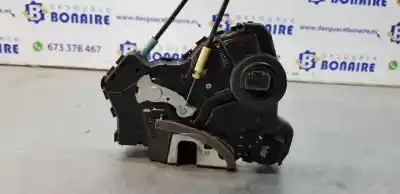 Автозапчастина б/у замок передній праві двері для toyota verso advance посилання на oem iam 6903002230  