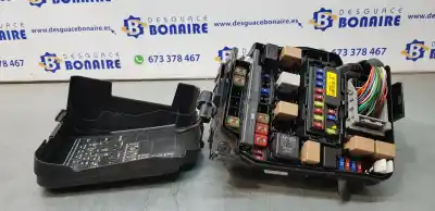 Peça sobressalente para automóvel em segunda mão caixa de fusíveis e relés por kia cee´d attract referências oem iam 91201a2775
