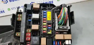 Second-hand car spare part fuse box unit for kia cee´d attract oem iam references 91201a2775  