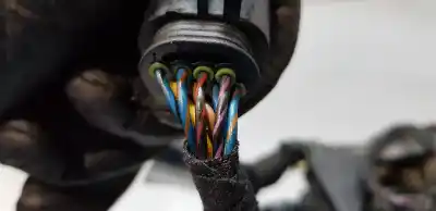 Pezzo di ricambio per auto di seconda mano pezzi vari per bmw serie 7 (e65/e66) 735i riferimenti oem iam 6758704  