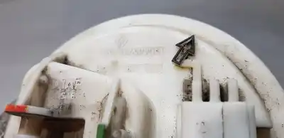 Peça sobressalente para automóvel em segunda mão boia / bomba combustível por renault clio ii fase i (b/cbo) 1.4 alize 75 cv / 55 kw referências oem iam 8200027963  
