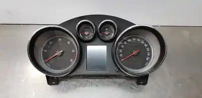 Second-hand car spare part dashboard for opel zafira tourer expression oem iam references 13460581  