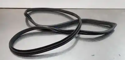 Second-hand car spare part rubber door seal for kia rio (yb) drive oem iam references 82120h8000
