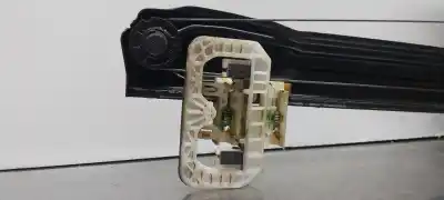 Автозапчастина б/у регулятор переднього правого скла для iveco daily caja cerrada furgon ´2017 посилання на oem iam 5801901052  