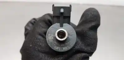 Pezzo di ricambio per auto di seconda mano iniettore per citroen c4 picasso feel riferimenti oem iam 0445110566  