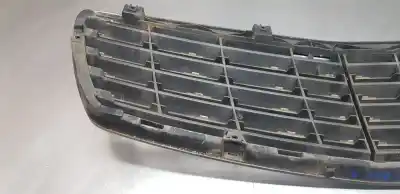 Second-hand car spare part front grille for mercedes-benz clase e (w211) berlina e 240 (211.061) oem iam references a2118800383  