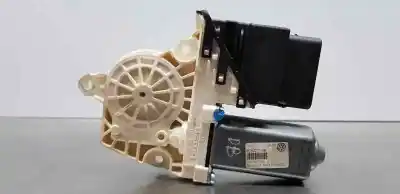 Peça sobressalente para automóvel em segunda mão MOTOR ELEVADOR VIDRO TRASEIRO ESQUERDO por VOLKSWAGEN PASSAT BERLINA (3C2)  Referências OEM IAM 1K0959703F  