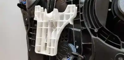 Peça sobressalente para automóvel em segunda mão elevador de vidros traseiro direito por kia ceed business referências oem iam 83481j7000  