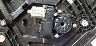 Peça sobressalente para automóvel em segunda mão elevador de vidros dianteiro direito por kia ceed business referências oem iam 82481j7000  