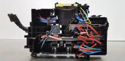 Pezzo di ricambio per auto di seconda mano scatola relè/fusibili per volvo xc60 inscription awd riferimenti oem iam 31384034  