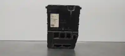 Pièce détachée automobile d'occasion BOÎTES À FUSIBLES pour RENAULT MEGANE II CLASSIC BERLINA  Références OEM IAM 8200780007  