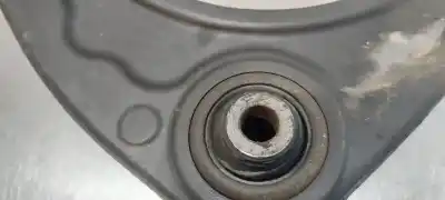 Pièce détachée automobile d'occasion bras de suspension inferieur avant gauche pour peugeot 407 st sport références oem iam 3520n6  