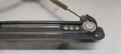 Peça sobressalente para automóvel em segunda mão elevador de vidros traseiro direito por seat ateca (kh7) xcellence 4drive referências oem iam 575839462a  