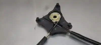 Peça sobressalente para automóvel em segunda mão elevador de vidros traseiro direito por seat ateca (kh7) xcellence 4drive referências oem iam 575839462a  