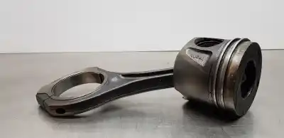 Piesă de schimb auto la mâna a doua Piston pentru JEEP GR. CHEROKEE (WH) 3.0 CRD Laredo Referințe OEM IAM 5179423AB  