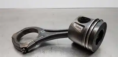 Piesă de schimb auto la mâna a doua Piston pentru JEEP GR. CHEROKEE (WH) 3.0 CRD Laredo Referințe OEM IAM 5179423AB  