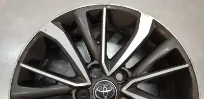 Pièce détachée automobile d'occasion jante pour toyota avensis touring sports executive références oem iam 4261105370  