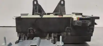 Second-hand car spare part fuse box unit for jaguar xf r-sport awd oem iam references c2d23644  