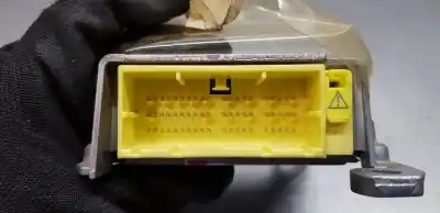 Peça sobressalente para automóvel em segunda mão centralina de airbag por toyota auris luna+ referências oem iam 8917002560  