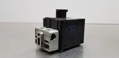 Pièce détachée automobile d'occasion COMMUTATEUR D'ALLUMAGE pour RENAULT MEGANE II BERLINA 5P  Références OEM IAM 8200033233  