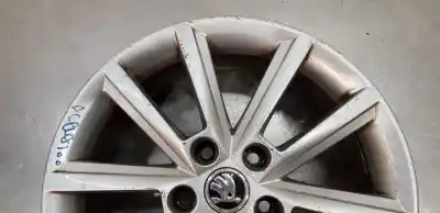 Автозапчастина б/у шина для skoda octavia combi (5e5) active посилання на oem iam 5e0601025b  