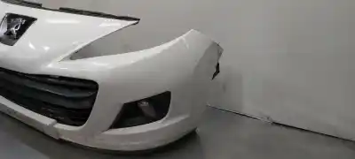 Pièce détachée automobile d'occasion le pare-choc avant pour peugeot 207 confort références oem iam 7401sn  