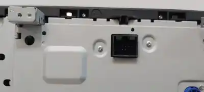 Peça sobressalente para automóvel em segunda mão display gps / multimídia por skoda superb (3v3) active referências oem iam 3v0919605abyy  