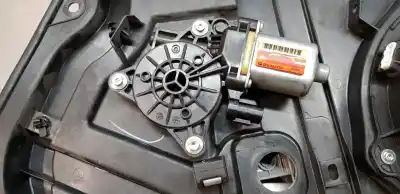 Peça sobressalente para automóvel em segunda mão elevador de vidros traseiro direito por hyundai tucson essence bluedrive 2wd referências oem iam 83481d7000  