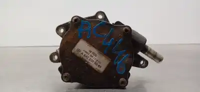 Peça sobressalente para automóvel em segunda mão DEPRESSOR DE TRAVÕES / BOMBA DE VÁCUO por MERCEDES-BENZ VIANO (W639)  Referências OEM IAM A6422300065  