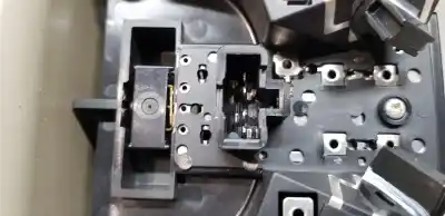 Second-hand car spare part interior light for kia carens ( ) basic oem iam references 92800a4000dcm  