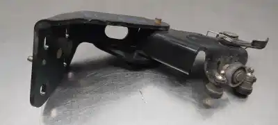 Second-hand car spare part support / sliding door guide for peugeot 1007 sport oem iam references 9033q3  
