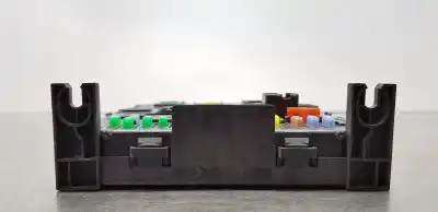 Peça sobressalente para automóvel em segunda mão caixa de fusíveis e relés por citroen c4 picasso 2.0 hdi fap referências oem iam 9666895680  281197595