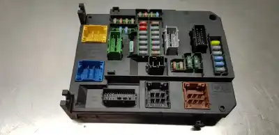 Peça sobressalente para automóvel em segunda mão caixa de fusíveis e relés por peugeot 508 sw allure referências oem iam 9664992380  s180121005h